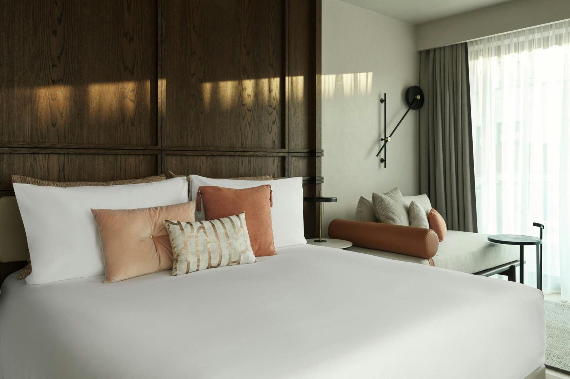 Monasty, Thessaloniki, Autograph Collection Hotel Exterior photo A bedroom at the hotel