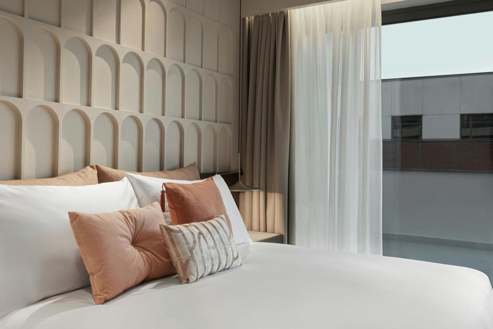 Monasty, Thessaloniki, Autograph Collection Hotel Exterior photo A bedroom at the hotel